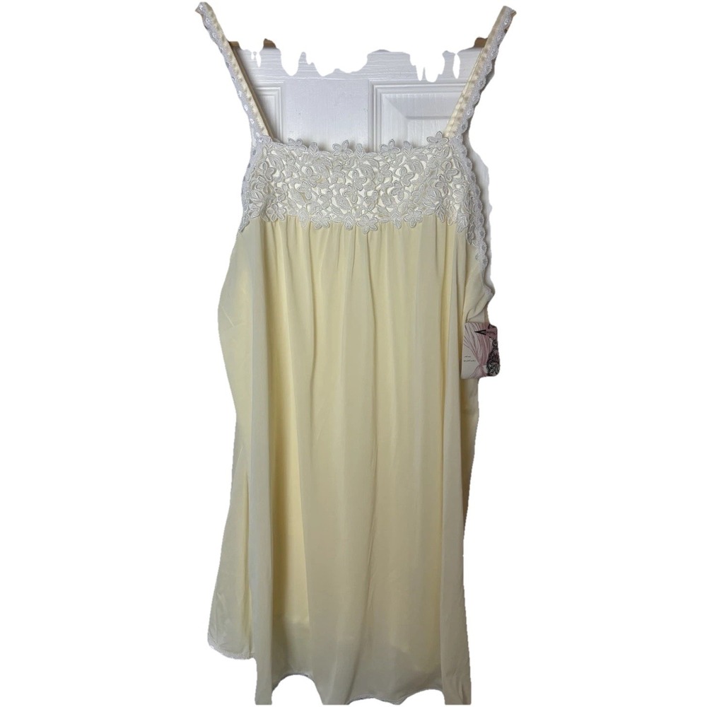 Vintage 60's Shadowline Lace and‎ Chiffon babydoll nightgown Lingerie Yellow NWT